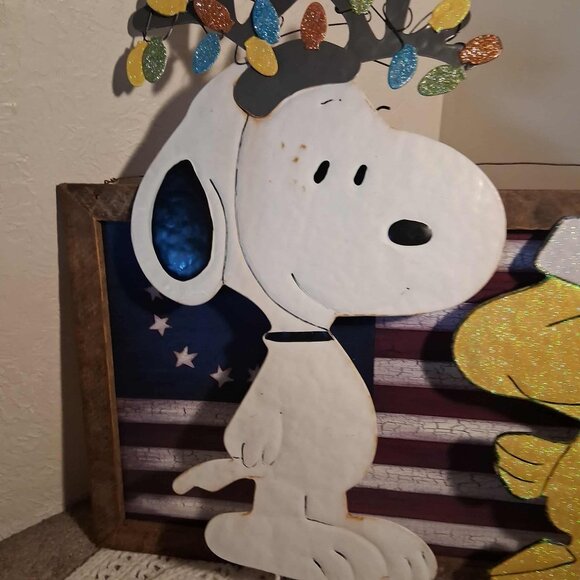 SNOOPY & WOODSTOCK METAL CHRISTMAS LAWN ORNAMENTS - Picture 1 of 5